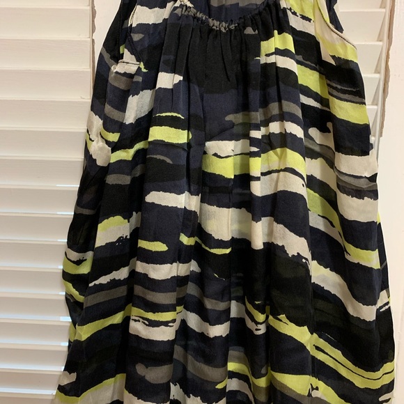 Fun Going Out Blouse - Picture 4 of 4